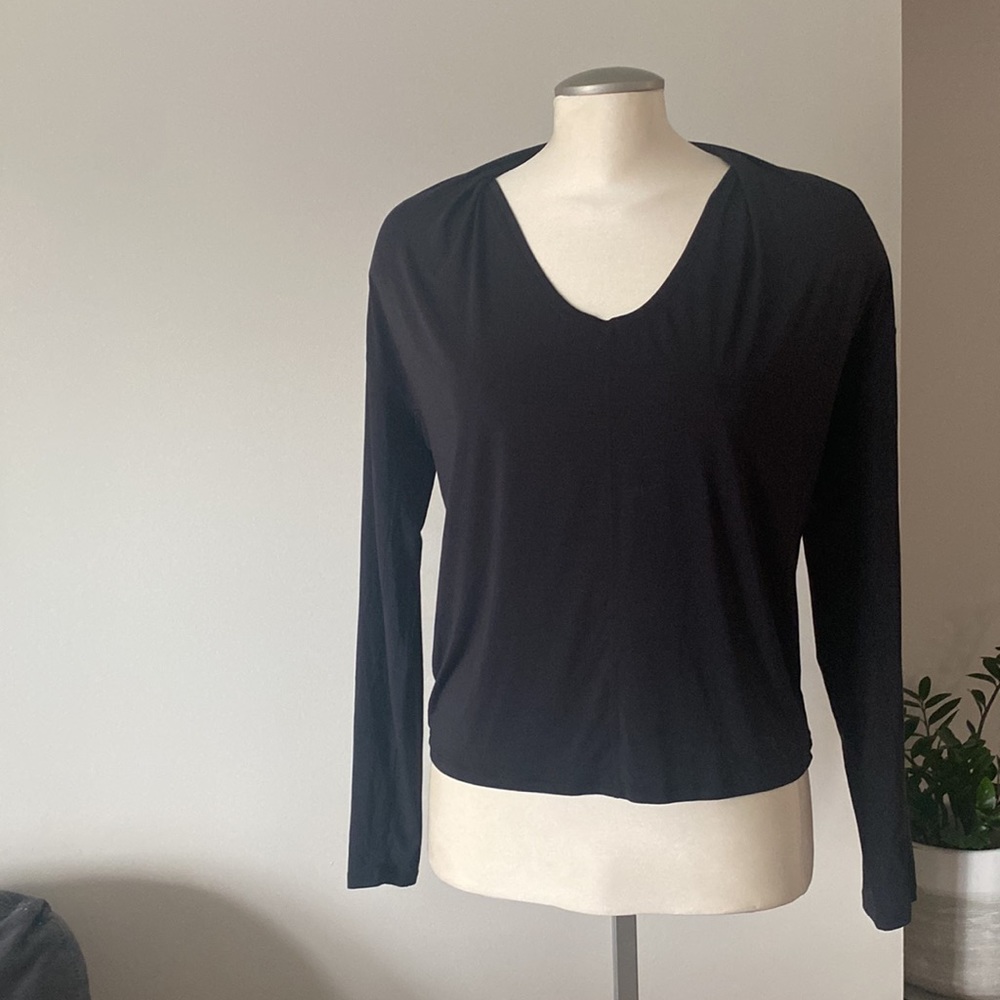ππΌββοΈ Lululemon π Deep Stretch Long Sleeve: Size 6 - Picture 2 of 10